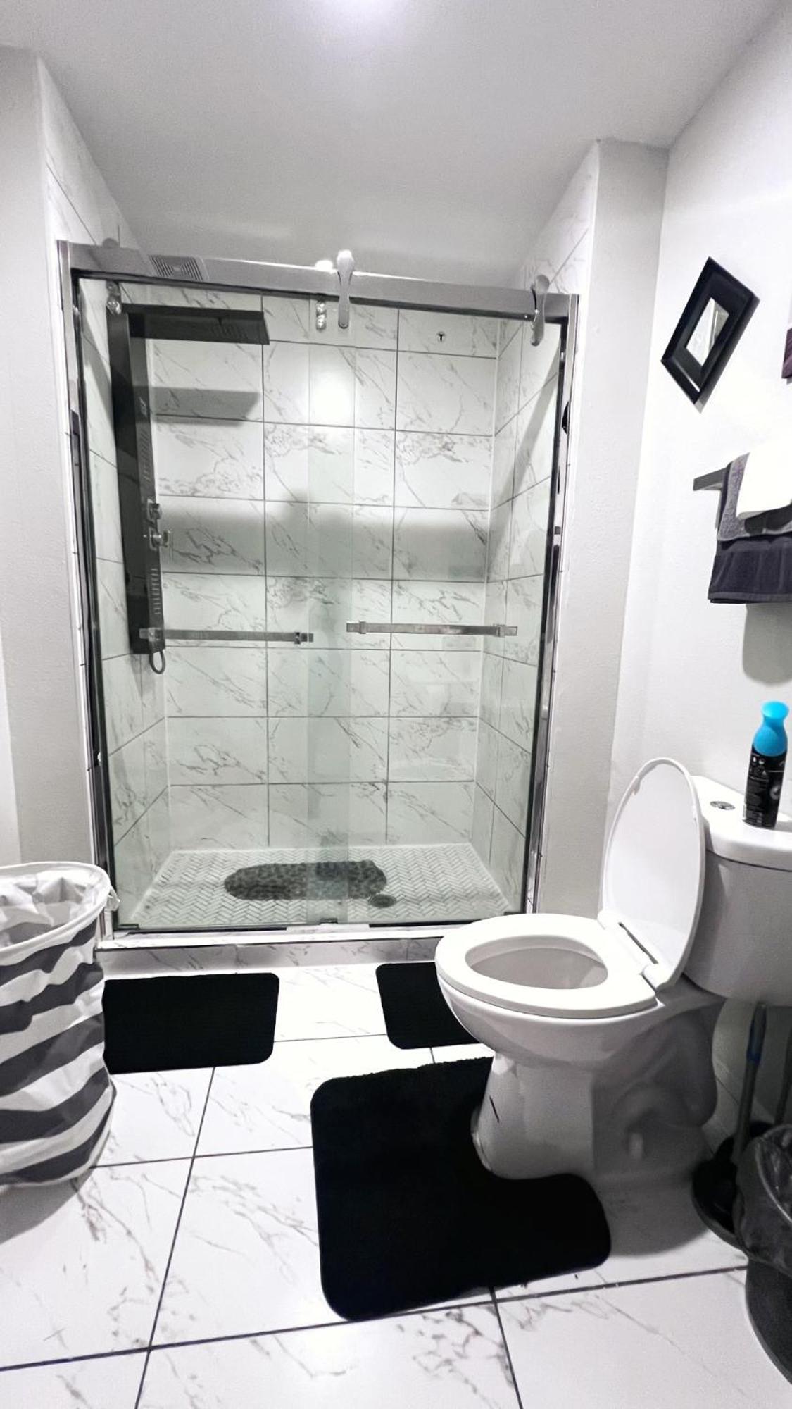 6 Min To Deep Ellum Apartment Далас Екстериор снимка